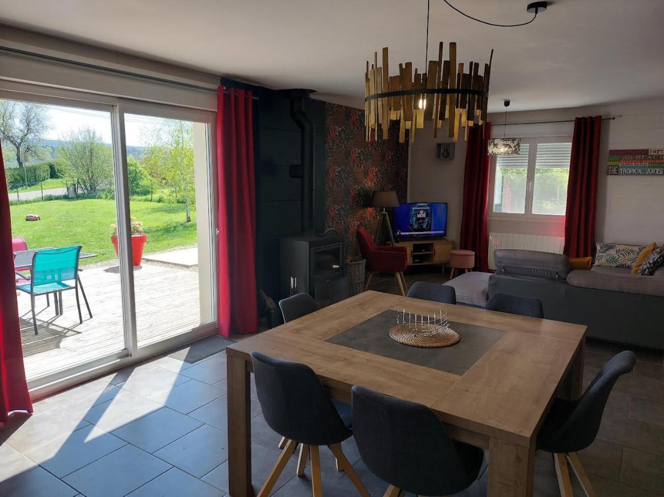 Entre Lacs Et Montagnes , Maison Individuelle,Lits Prepares, Parking Et Menage Inclus Baresia-sur-l'Ain Dış mekan fotoğraf