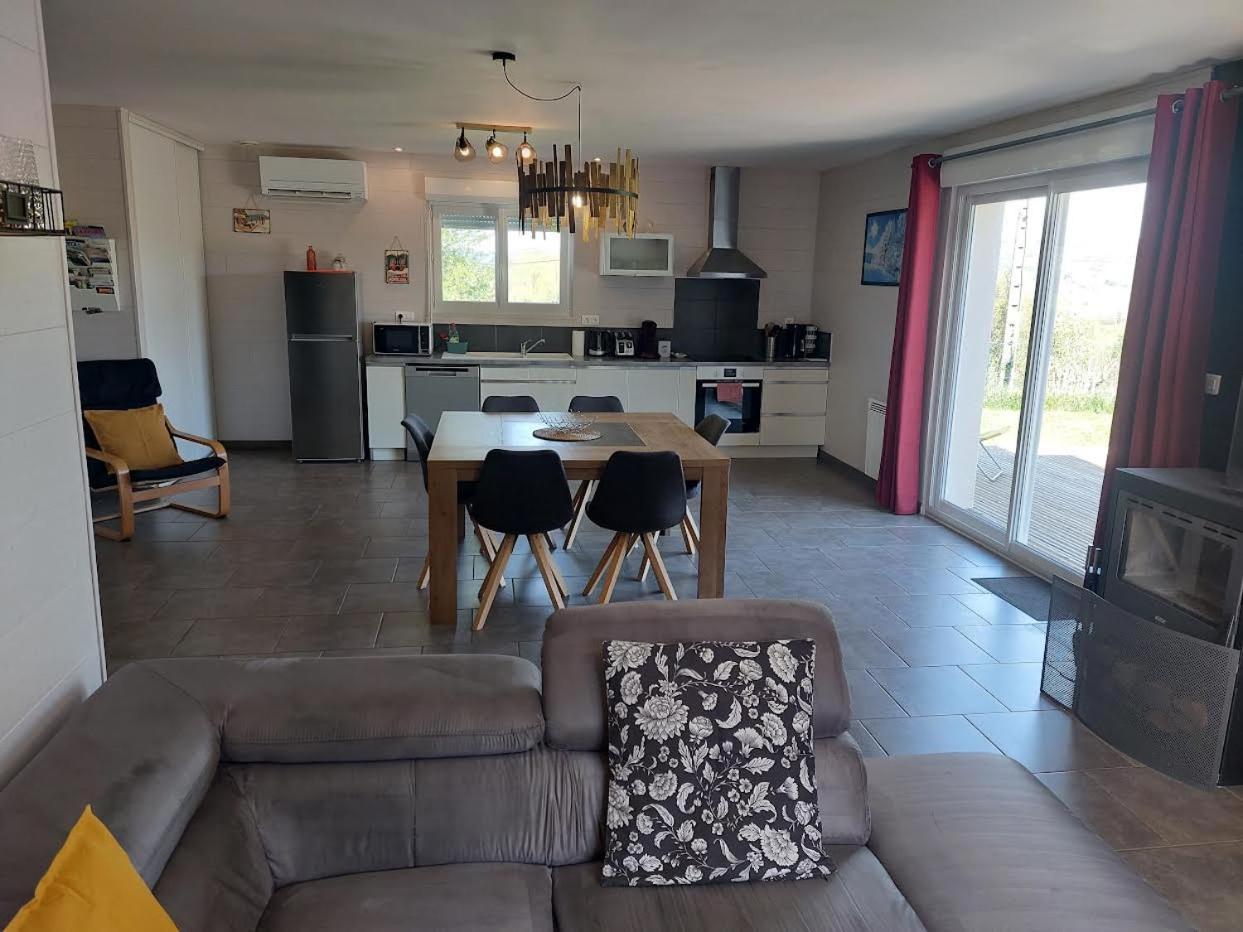 Entre Lacs Et Montagnes , Maison Individuelle,Lits Prepares, Parking Et Menage Inclus Baresia-sur-l'Ain Dış mekan fotoğraf